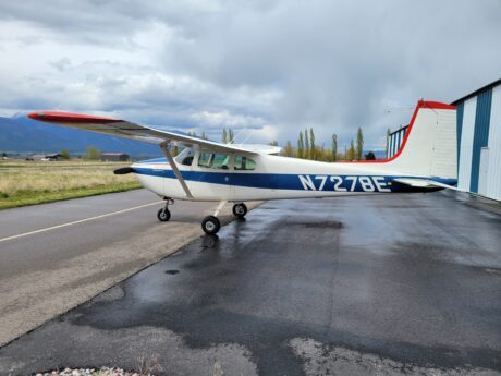 Cessna 182B Skyline - Image 9