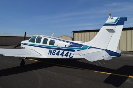 1982 Beechcraft B36TC Bonanza - Image 2