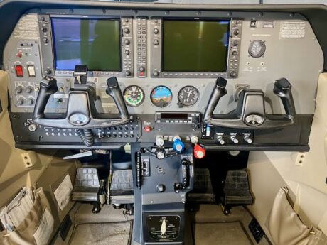 2004 Cessna Turbo 206H Stationair - Image 12