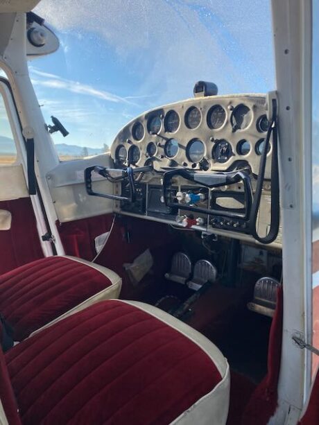 Cessna 182A Skyline - Image 14