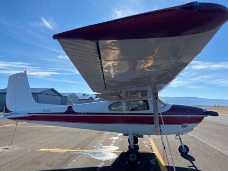 Cessna 182A Skyline - Image 8